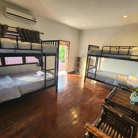 Blue Moon House - A Budget Hostel For Easy Travellers Chiang Mai Luaran gambar